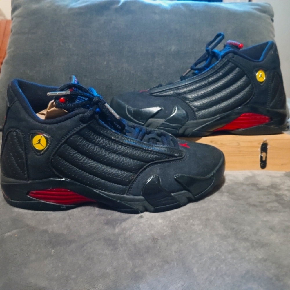 ‼️Amazing Pair of Jordan 14 Retro (Last Shot 2018)‼️
